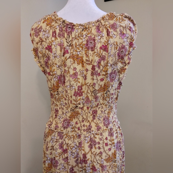 Old Navy Women's Yellow Floral Smocked Maxi Dress Short sleeve Size L - Picture 6 of 16